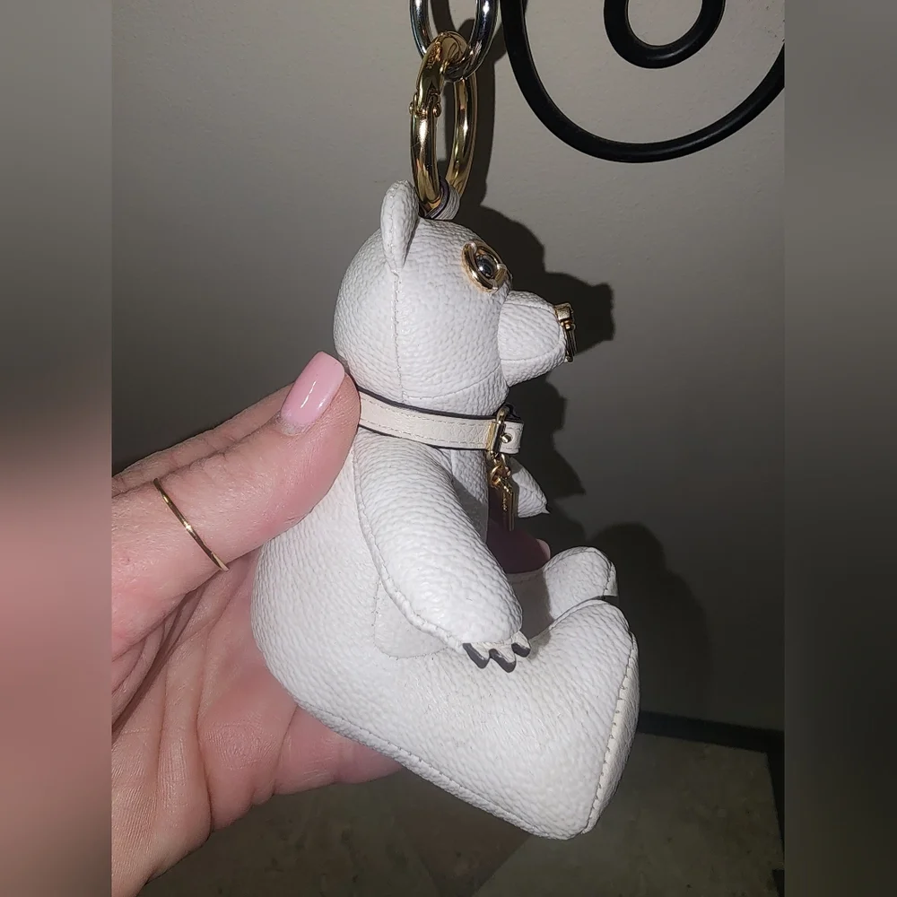 Coach Signature C White Cream Leather Mixed Metals Bear Purse Charm Keychain NEW - Picture 14 of 17